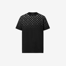 루이비통 모노그램 그라데이션 티셔츠 블랙（매장가 100만원）