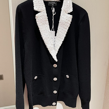 샤넬 캐시미어 울 시퀸 재킷 (매장가 1500만원) (2color)