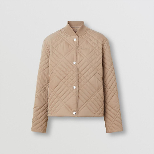 버버리 로고 디테일 라이트 퀼팅 재킷 (매장가 240만원)