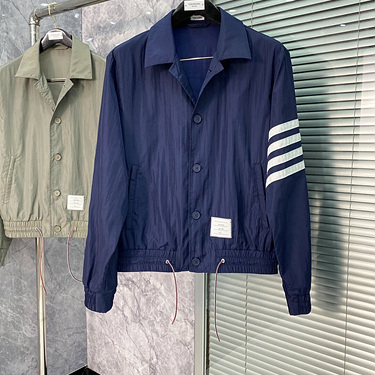 톰브라운 솔리드 스윔 테크 4-바 블루종 재킷 (매장가 150만원) (2color)