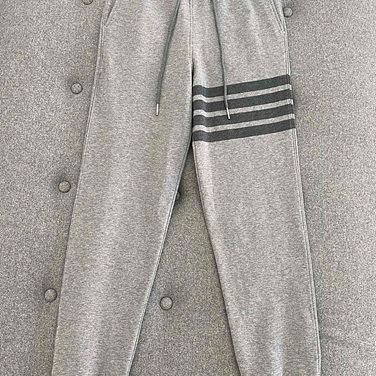 톰브라운 코튼 루프백 토널 4-바 스웨트팬츠 (매장가 140만원) (2color)