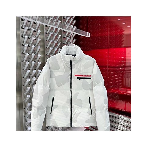 프라다 워터프루프 카모플라쥬 나일론 다운 재킷 (매장가 550만원) (2color)