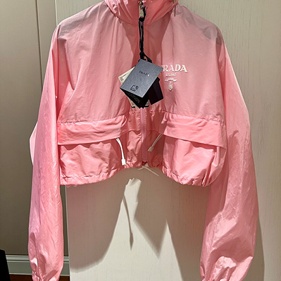 프라다 핑크 리나일론 테크니컬 자켓 (매장가 210만원)